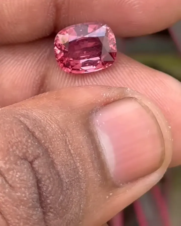Orangish-pink Mahenge spinel
